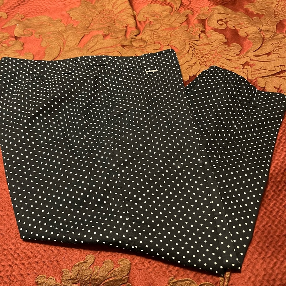 Black and white polka dot cropped pants